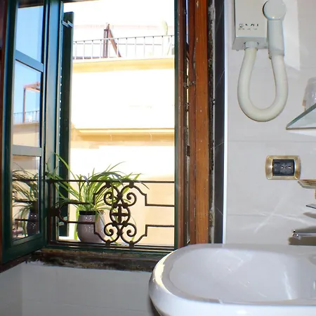 Palazzo Senape De Pace Gallipolli