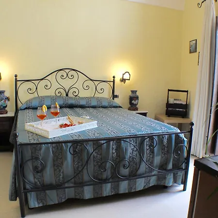 Palazzo Senape De Pace 3* Gallipolli