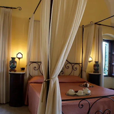 Palazzo Senape De Pace Bed & Breakfast