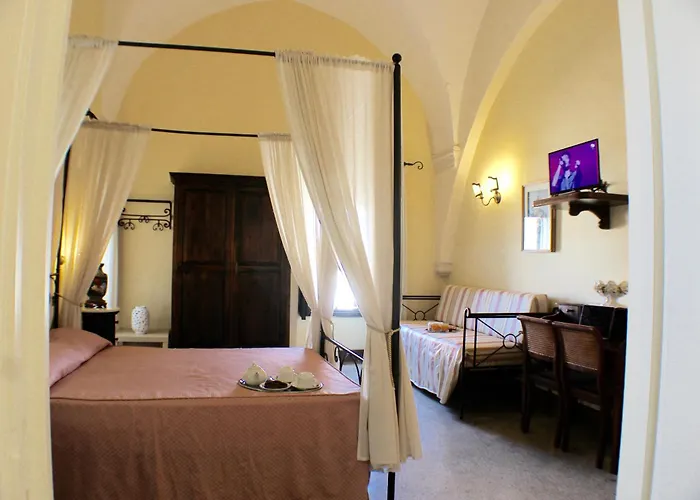 Palazzo Senape De Pace B&B 갈리폴리