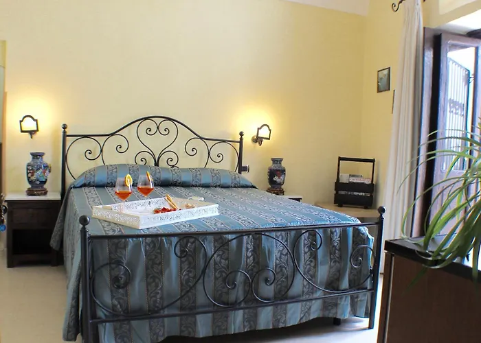 B&B Palazzo Senape De Pace 3*