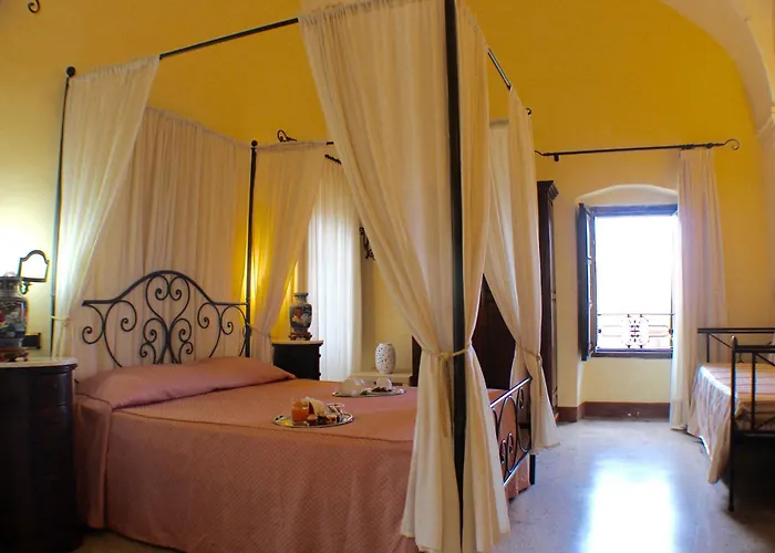 Palazzo Senape De Pace Frühstückspension 3*