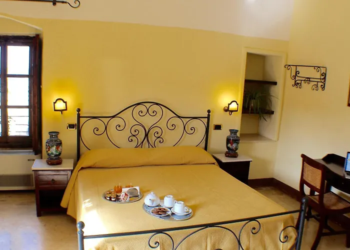 B&B Palazzo Senape De Pace 3*