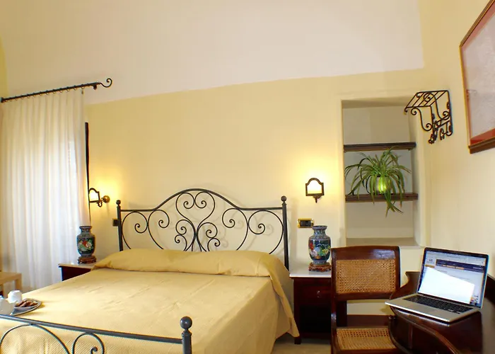 Palazzo Senape De Pace 3* 갈리폴리